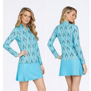 Tail Activewear Whelma Chevron Top Cool Blue Geometric Mock Neck UPF 50 SZ Small